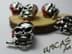 Bild von Skull Pirat Totenkopf Metall Beads mit Bandana rot + Dolch für Paracord Keychains Lanyards