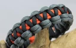 Bild von Paracord Armband BIG COBRA - grau / schwarz / orange